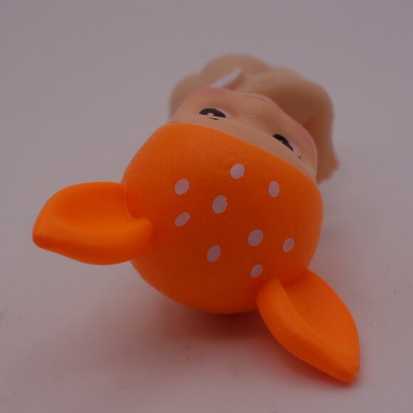 Sonny Angel Hipper from the Looking Back Series - Picture 3 of 12